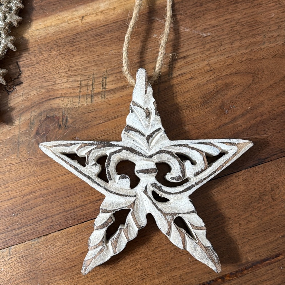 Rustic white wooden Star Ornament